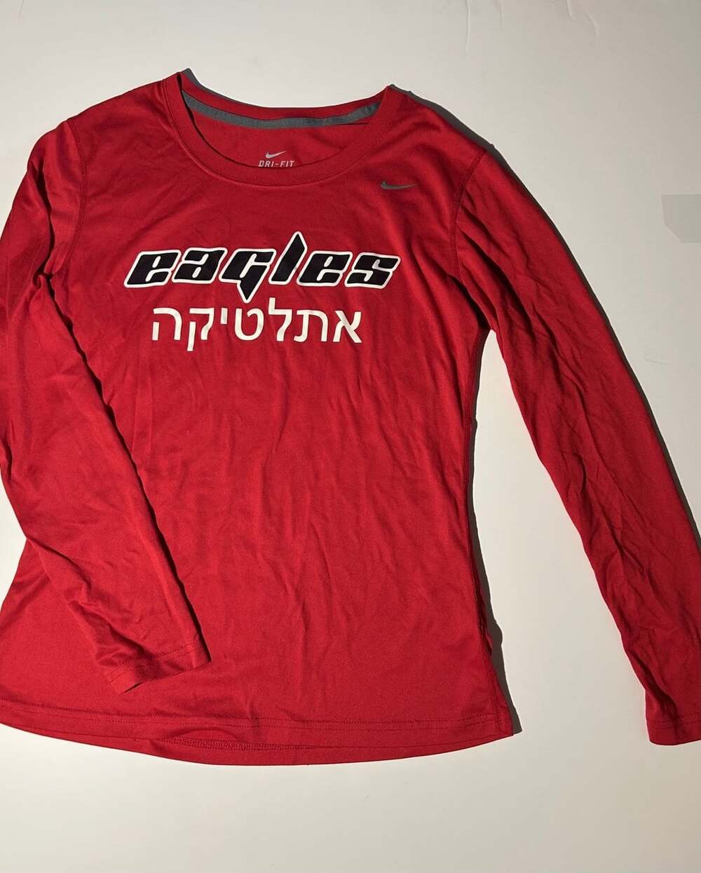 NIKE Dri Fit Women’s Small Red Eagles sports shirt long sleeve Hebrew writing